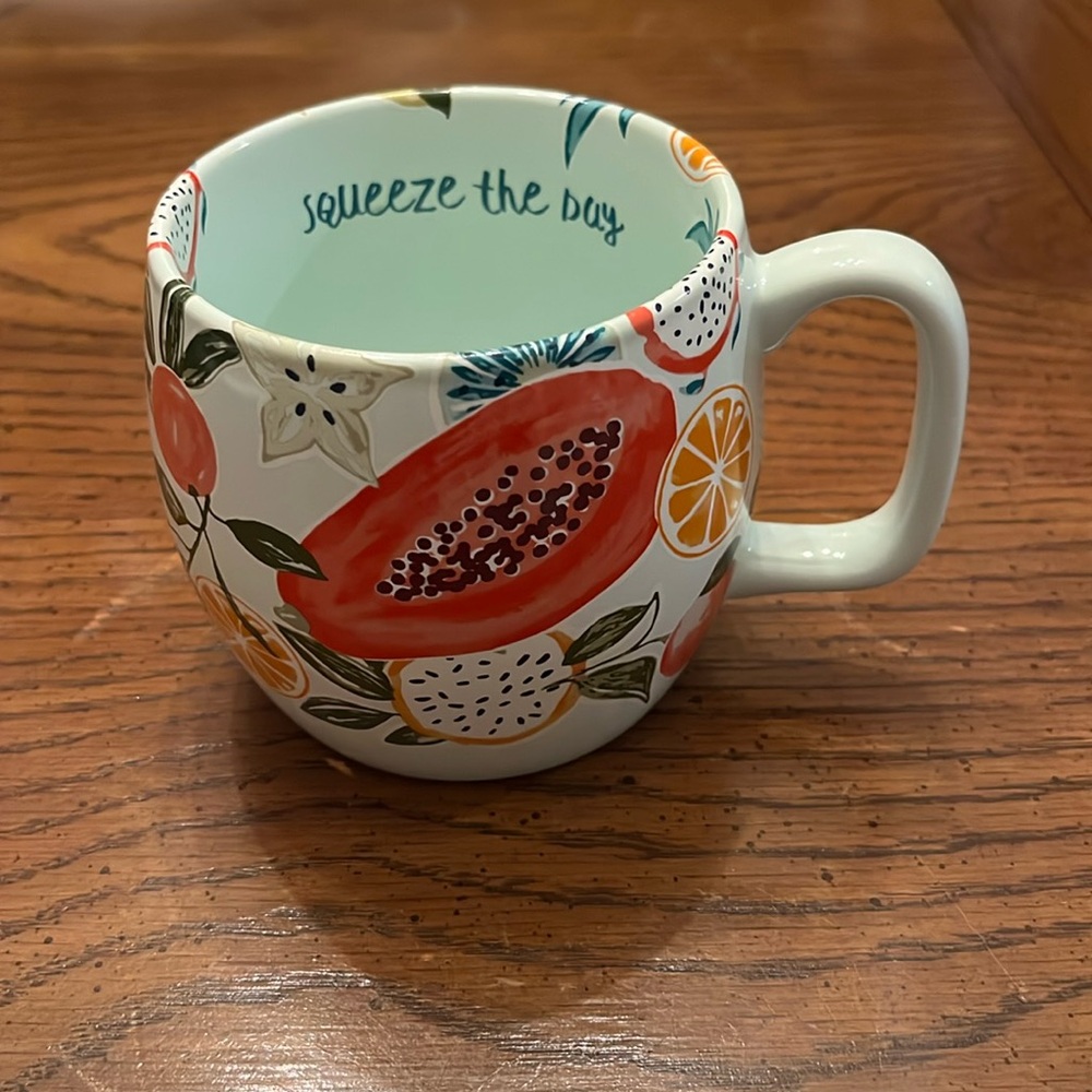 Opalhouse Squeeze the‎ bay mug